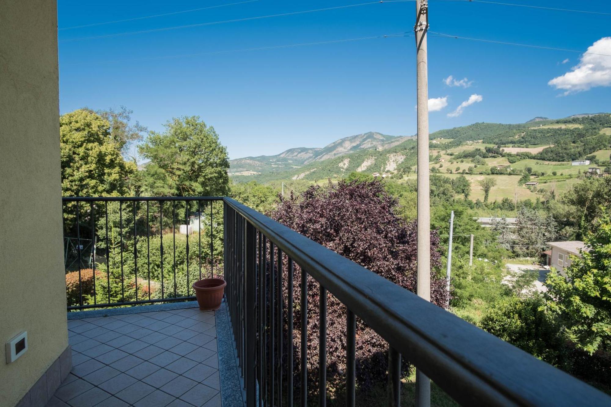 Soggiorno In Valle Bobbio Kültér fotó